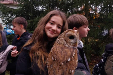 Zajęcia edukacyjne z pracy pilarza – wizyta w przedszkolu w Brójcach